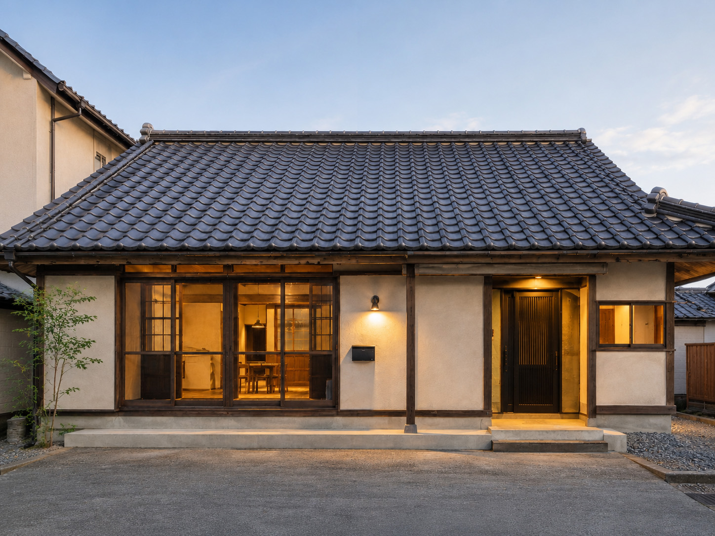 Roof・Outer Wall / 屋根・外壁